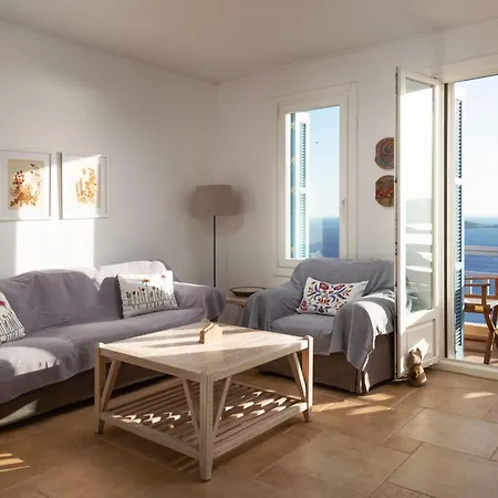 Grand Blue Balcony- Island House By Hostandros * Батси